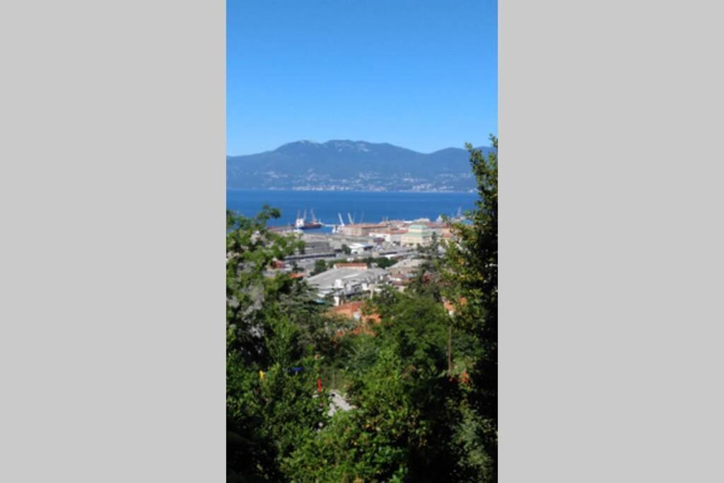 Fast Friend - Cozy Apartment In The Center With Private Garage Rijeka Buitenkant foto