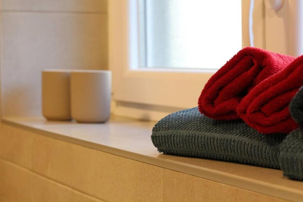 Fast Friend - Cozy Apartment In The Center With Private Garage Rijeka Buitenkant foto
