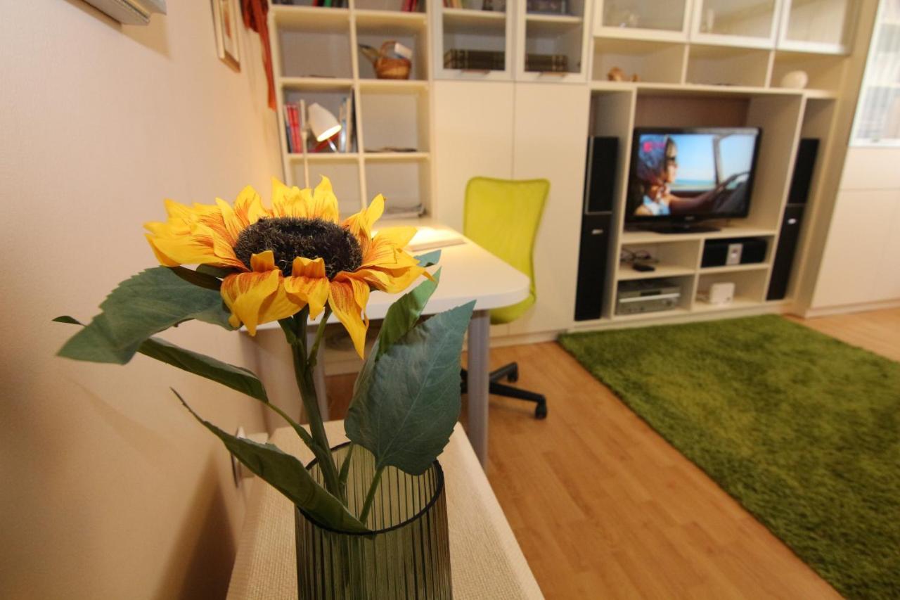 Fast Friend - Cozy Apartment In The Center With Private Garage Rijeka Buitenkant foto